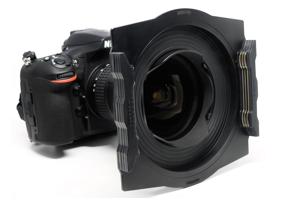 G-150x on Nikon AF-S Nikkor 14-24mm f/2.8G ED